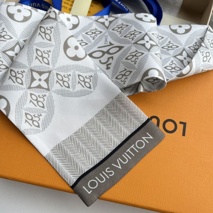 Louis Vuitton Scarf LVS00187